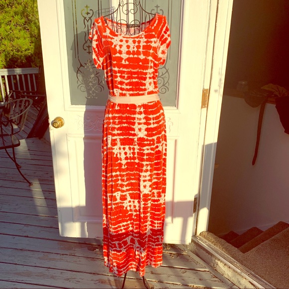 🐬 Stunning Fitted Coral Maxi, Lg 🐙 - Picture 1 of 4